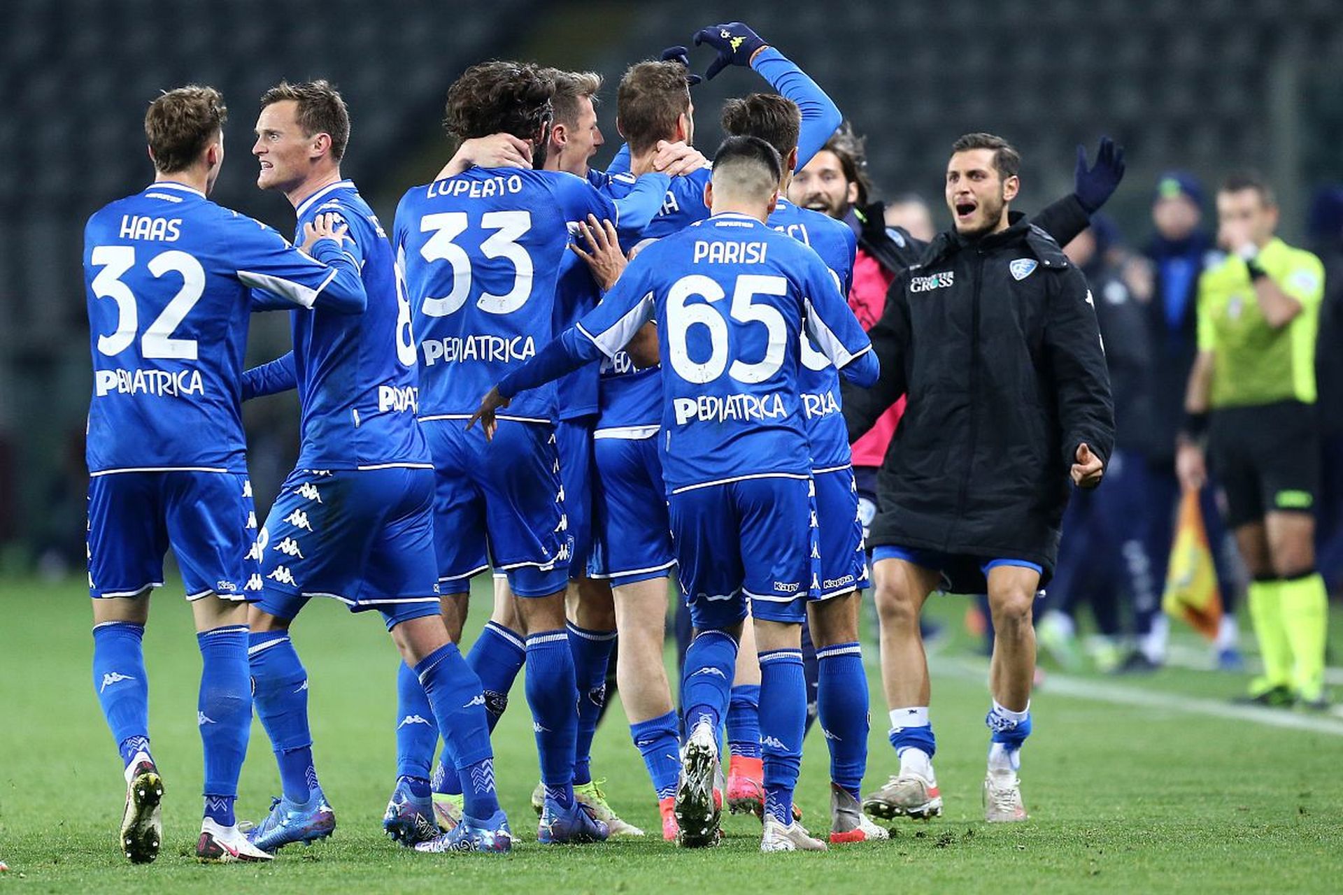 内线球员的 内线球员的